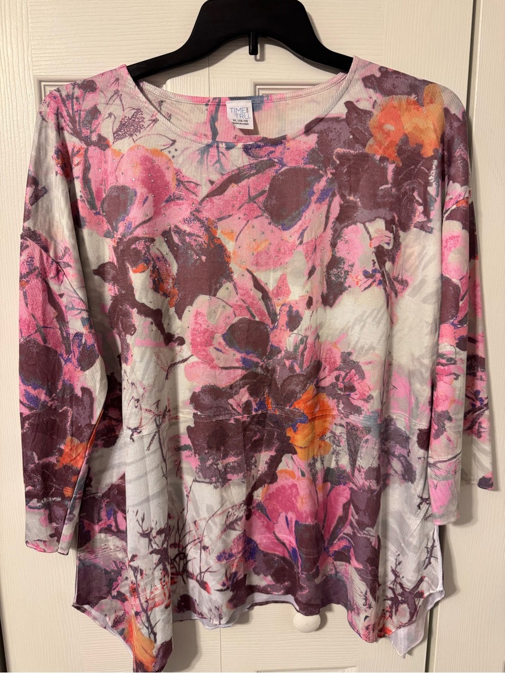 Time and Tru Pink and Orange Floral Scoop Neck Long Sleeve Top